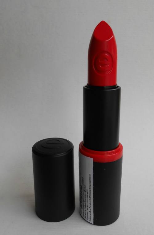Essence 02 All You Need Is Red Longlasting Lipstick Review