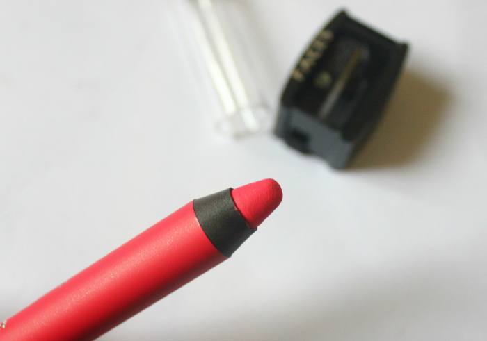 Faces Sugar Coated Ultime Pro Starry Matte Lip Crayon Review tip