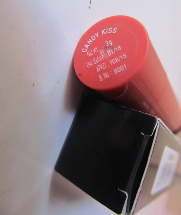 Lakme Absolute Candy Kiss Lip Tint Creme Review1