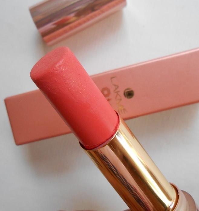 Lakme Coral Case 9 to 5 Crease-Less Creme Lipstick Review4