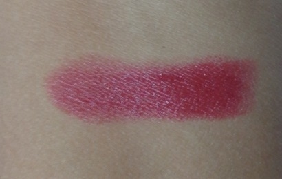 MAC Party Line Cremesheen Lipstick Review