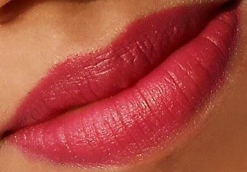 Maybelline Colorshow Madly Magenta Creamy Matte Lipcolor Review1