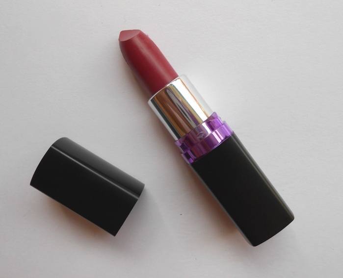 Maybelline Colorshow Madly Magenta Creamy Matte Lipcolor Review7