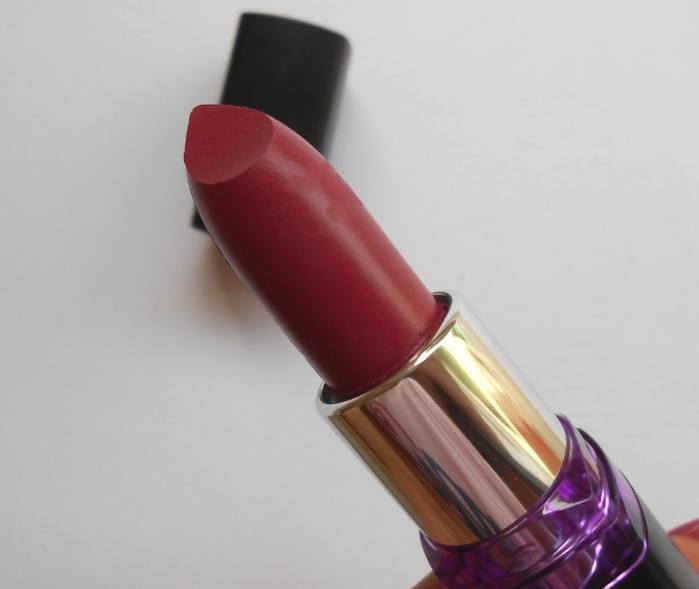 Maybelline Colorshow Madly Magenta Creamy Matte Lipcolor Review9