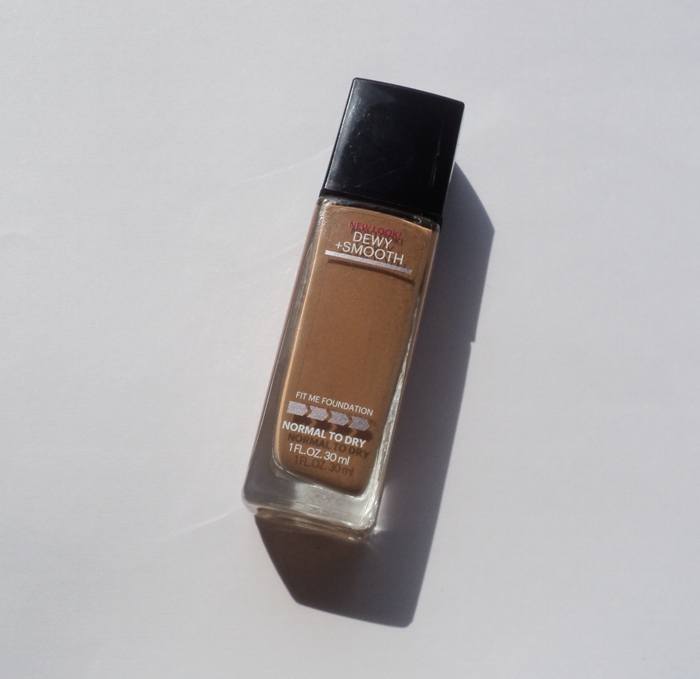 Maybelline Fit Me! Dewy + Smooth Foundation Review