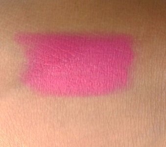 Maybelline Lip Studio My My Magenta Color Blur Cream Matte Pencil and Smudger Review11
