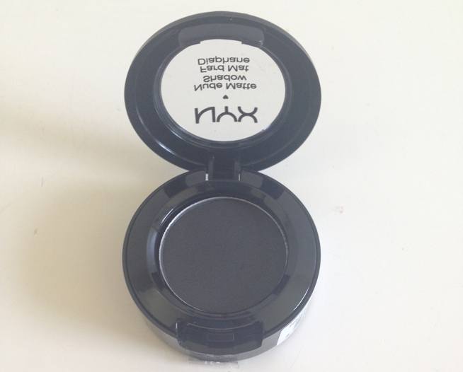 NYX Stripped Nude Matte Shadow