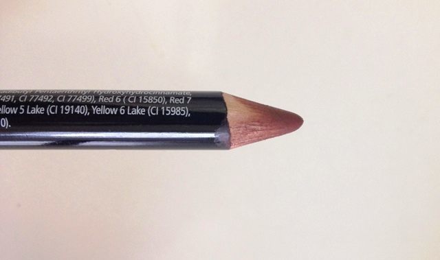 NYX lip liner in shade Brown1