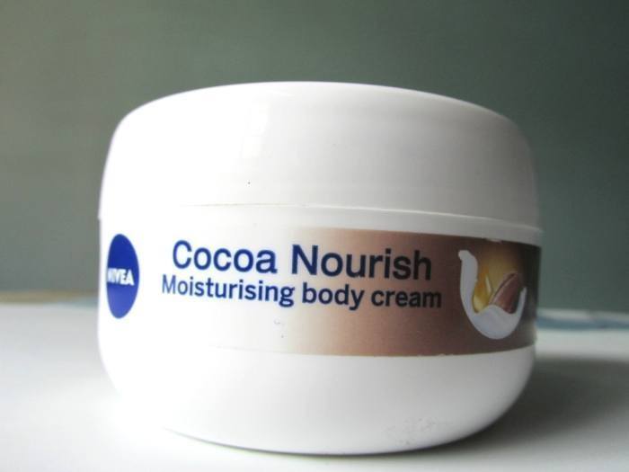 Nivea Cocoa Nourish Moisturising Body Cream Review3