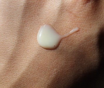 Sephora Collection Vanilla Creamy Body Wash Review6