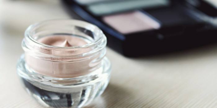 10 Ineffective and Worthless Beauty Products That Are Not Worth the Money-eyecream
