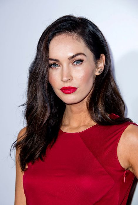 7 Tips That'll Help You Ace The Bold Lips Look4