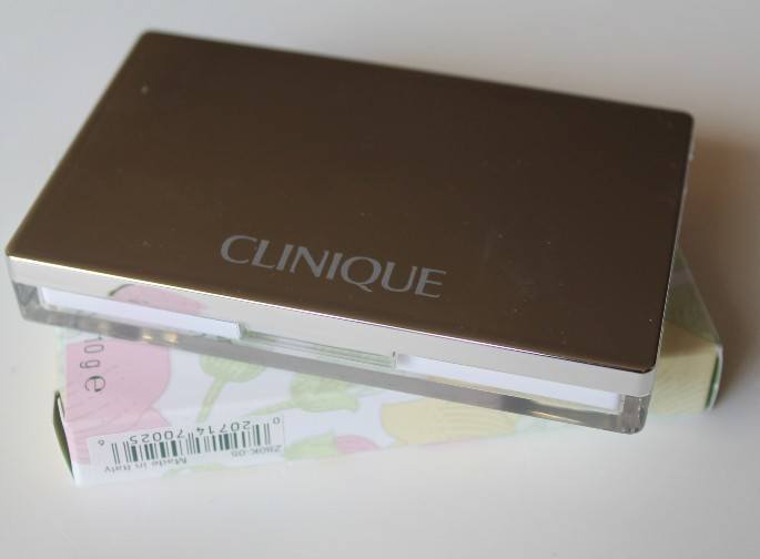 Clinique Acne Solutions Powder Makeup