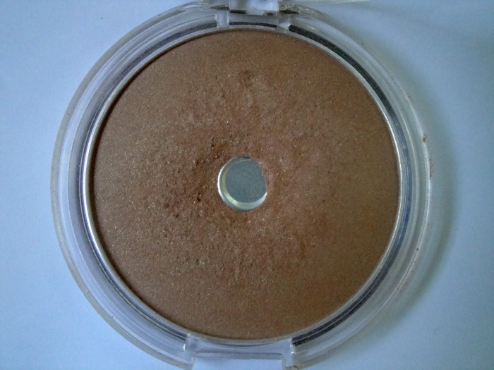 Collection 2000 Bronze Glow #01 Sun Kissed Review close up