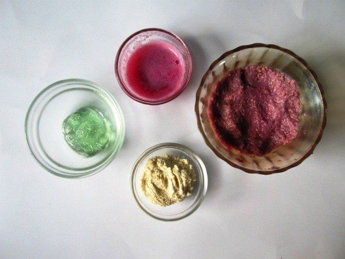 DIY Pomegranate Face Scrub Cum Mask For Oily Skin and Dry Skin1