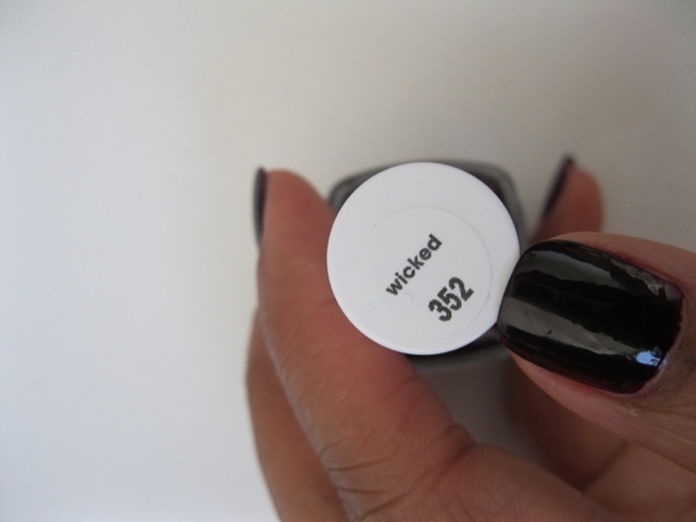 Essie Nail Lacquer - Double Breasted Jacket, Wicked, Rock At The Top Review44