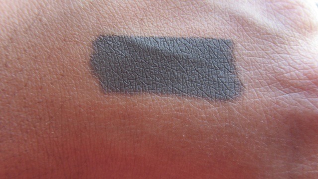 K-Palette Lasting Eyeliner grey swatch