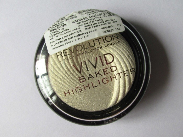 Makeup Revolution Golden Lights Vivid Baked Highlighter Review