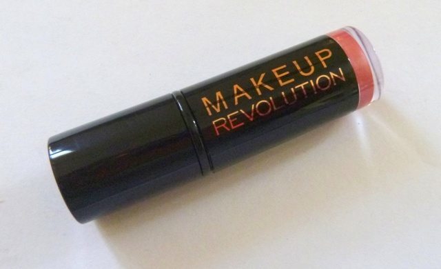 Makeup Revolution London Amazing Lipstick in Dusky