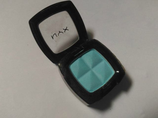 NYX Cool Blue Eyeshadow