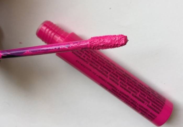 NYX Liquid Suede Cream Lipstick – Pink LustPassion Rose Review4