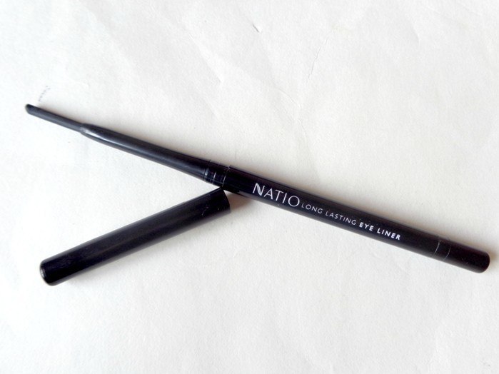 Natio Black Long Lasting Eye Liner Review2