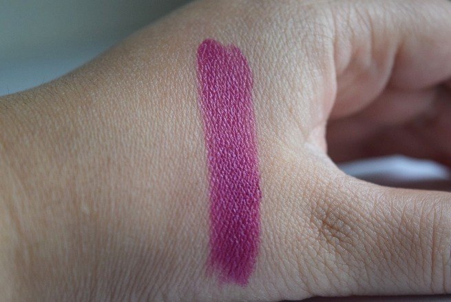 Rimmel London Lasting Finish by Kate Moss swatch
