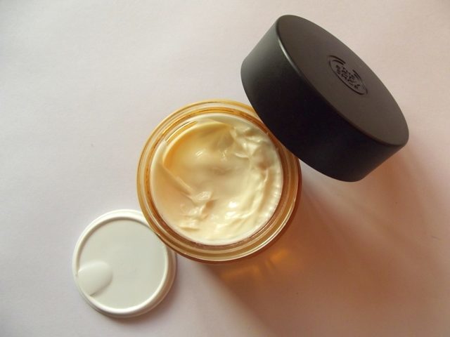 The Body Shop Oils of Life Intensely Revitalizing Cream Review-jar