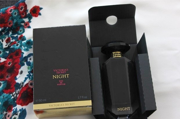 Victoria’s Secret Night Eau de Parfum-package