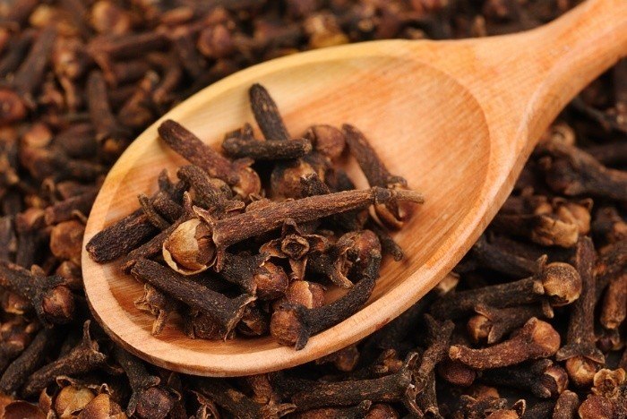 Effective DIY Recipes Using Cloves for Healthy Body, Skin and Hair