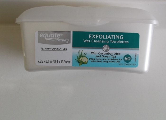 Equate Beauty Exfoliating Wet Cleansing Towelettes