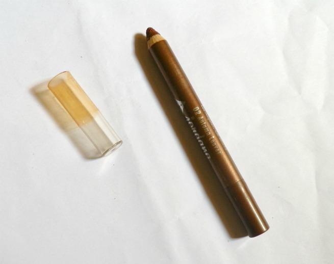 Eyeshadow pencil