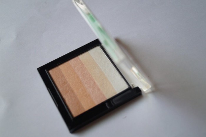 Inglot AMC multicolor system highlighting powder review 