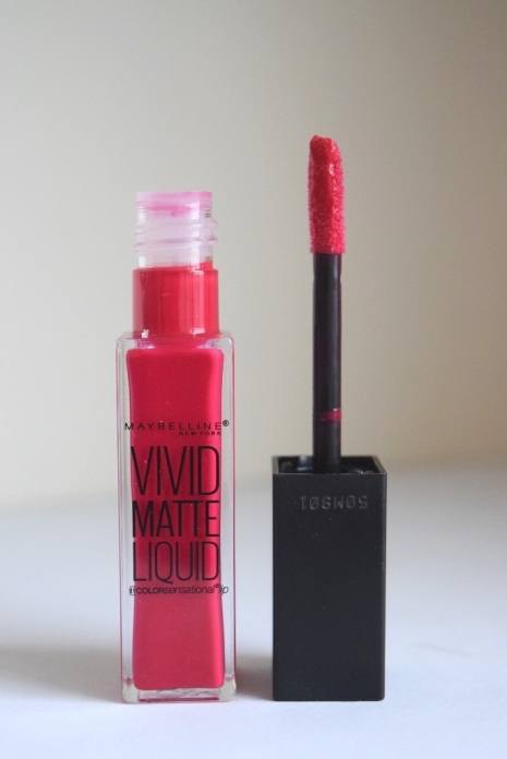 Liquid lipstick packaging