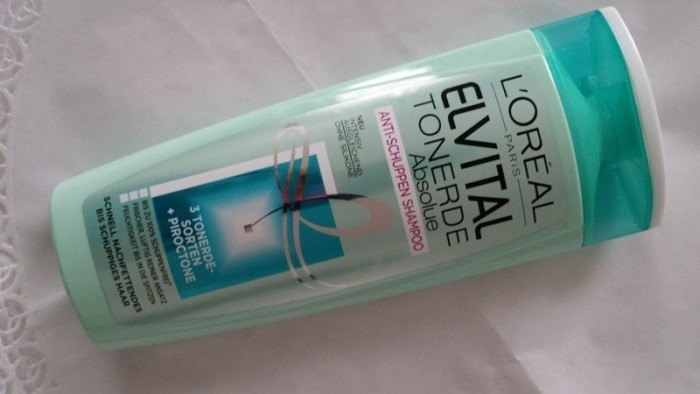 L’Oreal Extraordinary Clay Anti-Dandruff Shampoo Review