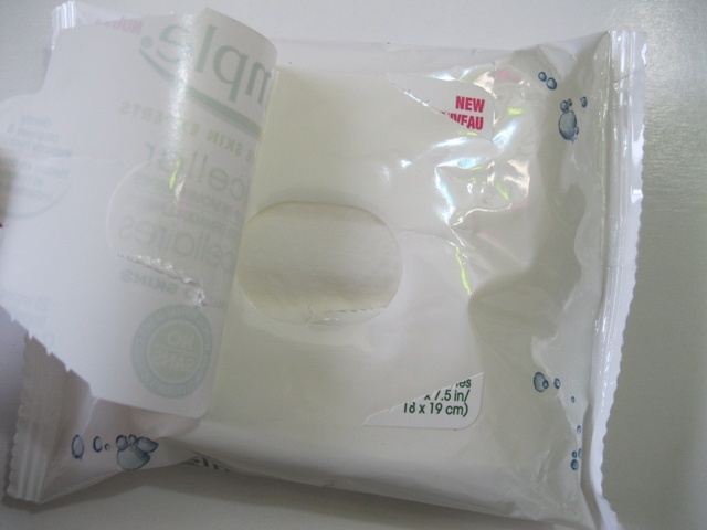 Makeup remover wipes packaging