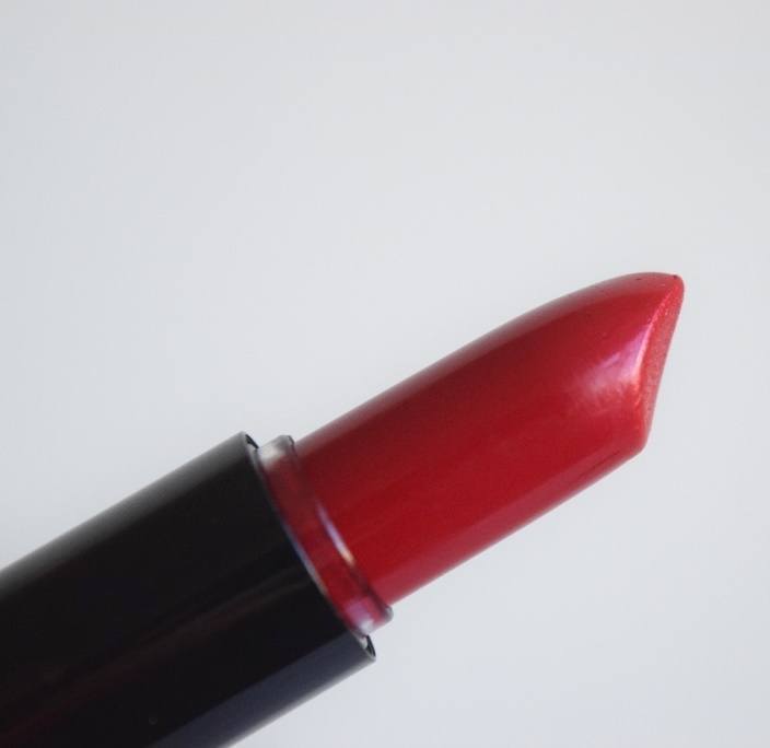 Red lipstick bullet