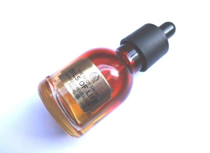 The Body Shop Oils of Life Intensely Revitalizing Facial Oil Review