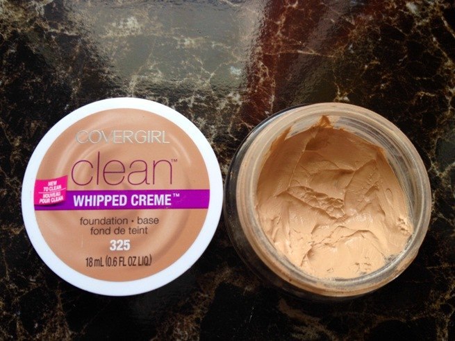 covergirl_clean_whipped_creme_foundation