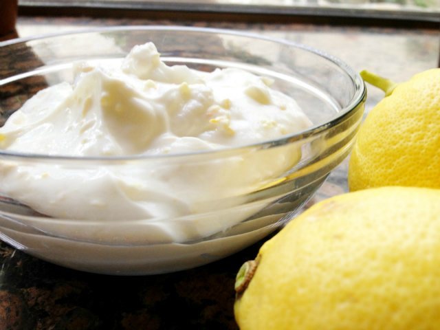 lemon yogurt