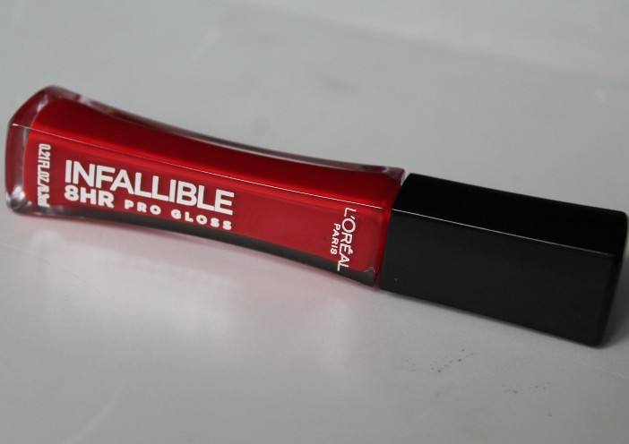 L'Oreal Paris Infallible 8HR Pro Gloss Red
