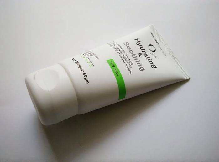O3+ Hydrating and Soothing Face Wash Review
