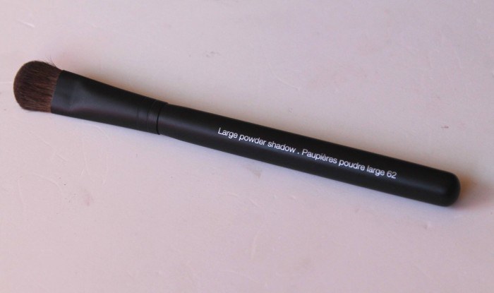 Sephora Collection Classic Large Powder Shadow Brush #62 Review