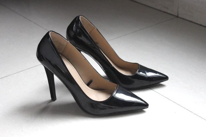 black killer heels