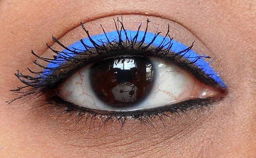Blue eye makeup