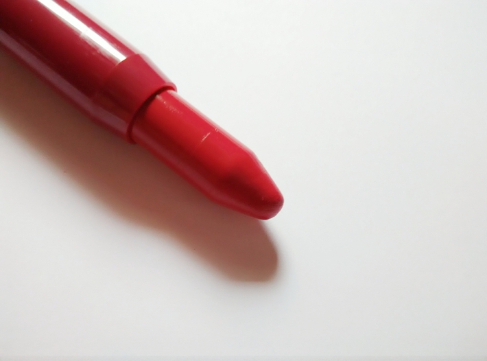 Lip crayon rouge desire