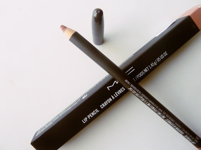 MAC Boldly Bare Lip Pencil