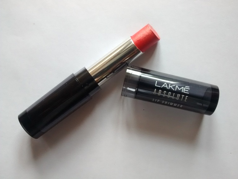 Lakme Absolute Illuminating Lip Shimmer – Tinsel Peach Review