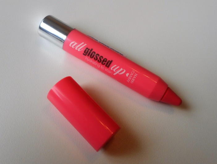 Lip stain pink