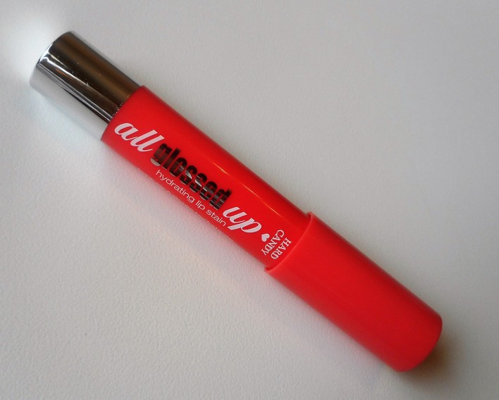 Packaging lip stain